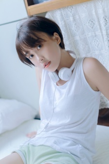 女郎月